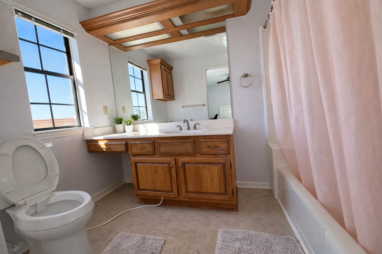 Private Room · Queen Bedroom · Bathroom